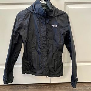 Black northface women’s rain jacket